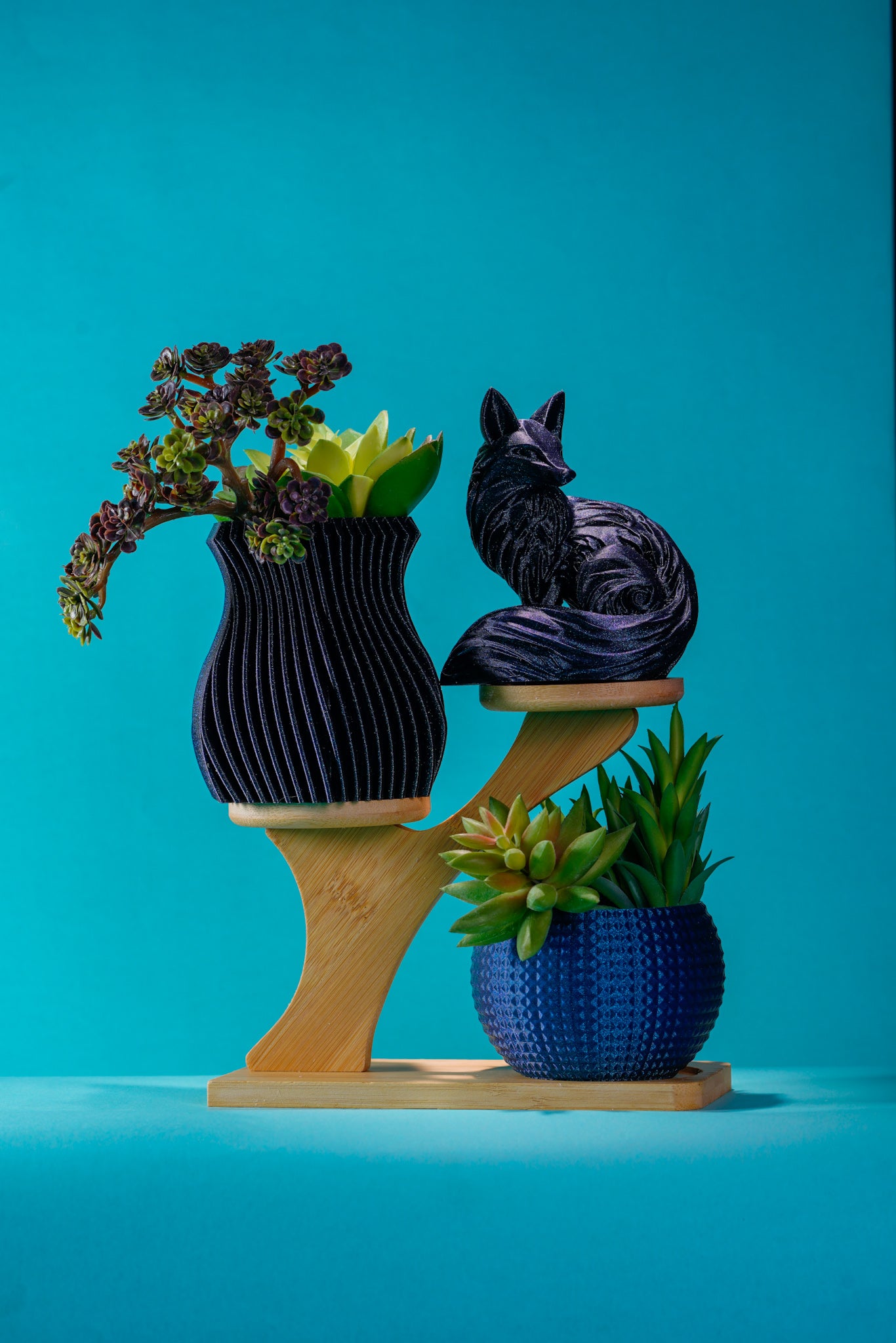 Hexagonal Ribbed Vase – Relic of the Geomancer’s Vault